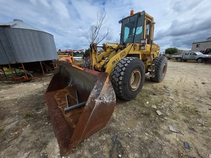 Case 621ZF Wheeled Loader - photo 1