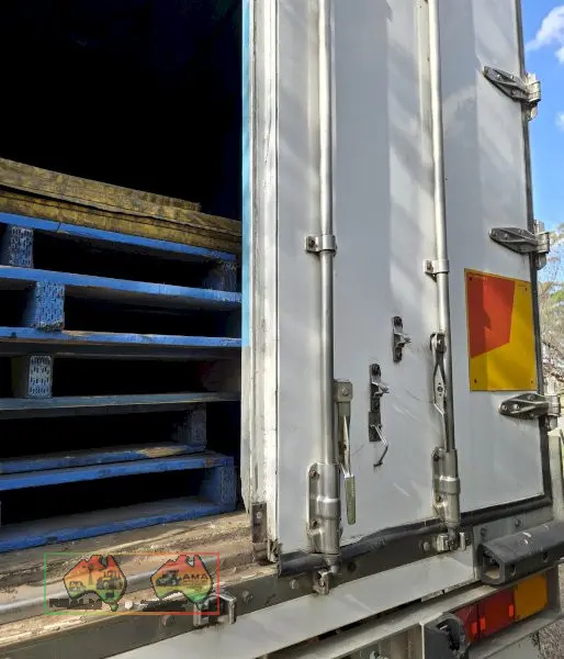 45ft FTE 'Meat Hanger' Fridge Van - photo 7