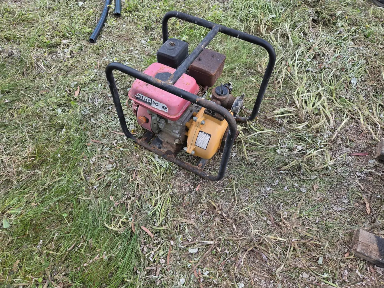 Used - 6.5Hp Onga Fire Fighter Pump - photo 4