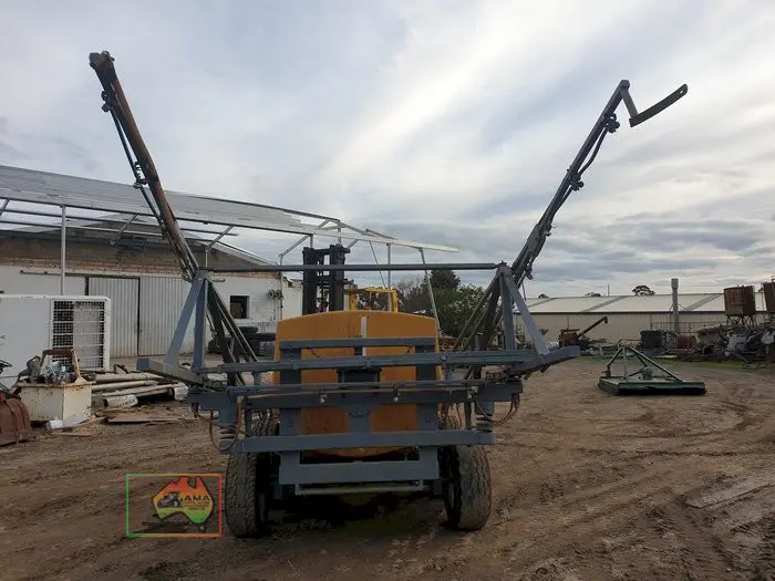 23m Trailing Boom Sprayer - photo 7