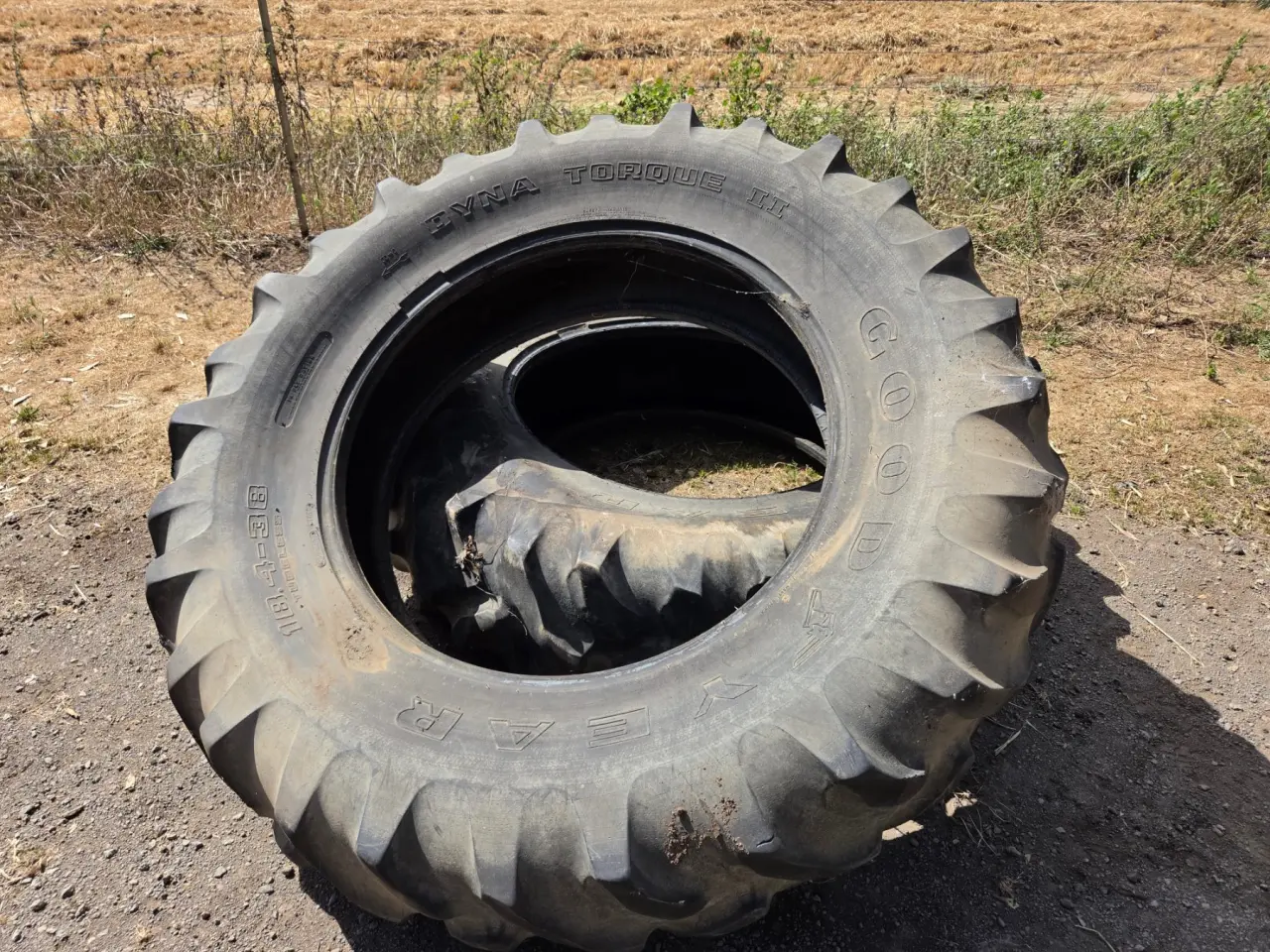 Used - 2x Goodyear 14.8-38 Boom Spray Tyres - photo 3