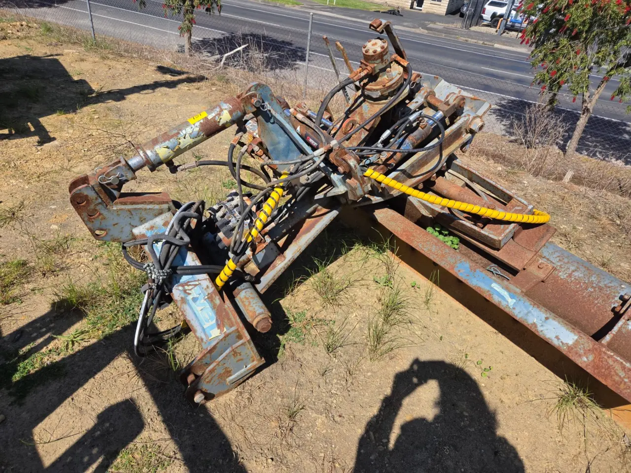 Link Level 3PL Hydraulic Grader Blade - photo 8