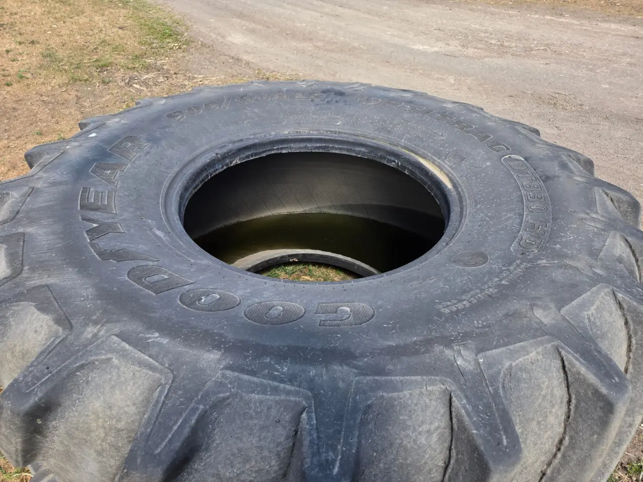 Used - Goodyear 900/60R32 Header Tyre - photo 2