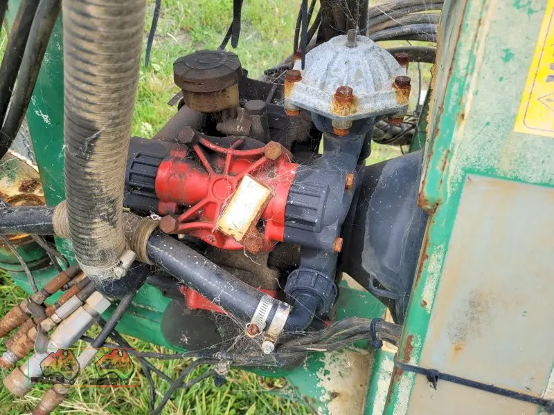 Goldacres 3000 Twin Canopy Vineyard Sprayer - photo 8