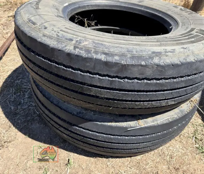 Continental LSR 9.5R-17.5 Truck Tyres - photo 1