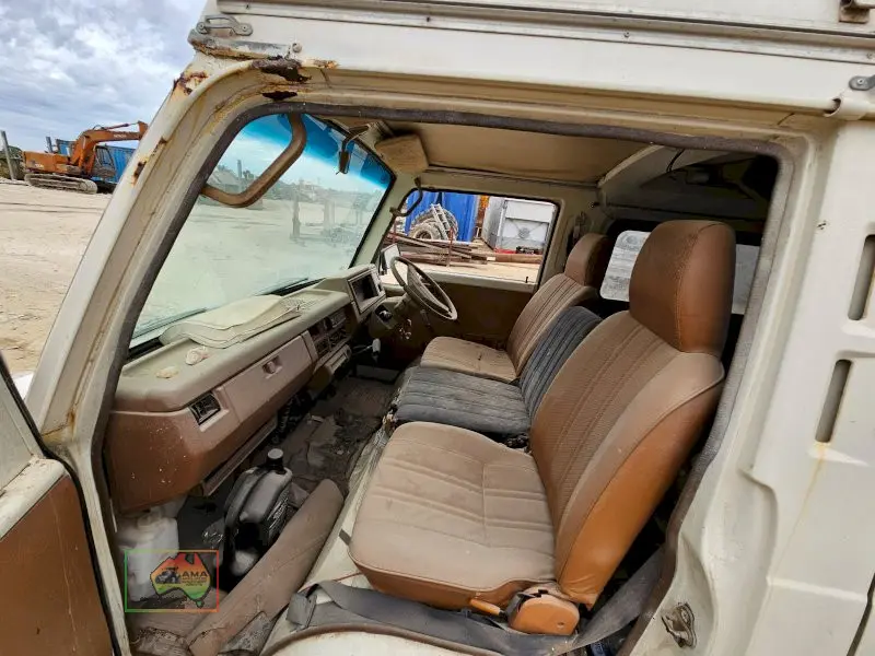 1983 Nissan Urvan LWB Camper - photo 16
