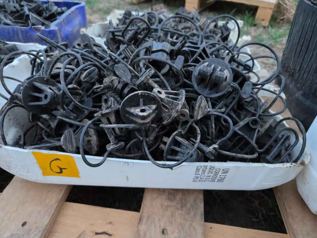 Used - Bucket (G) of Electric Fence Insulators - photo 1