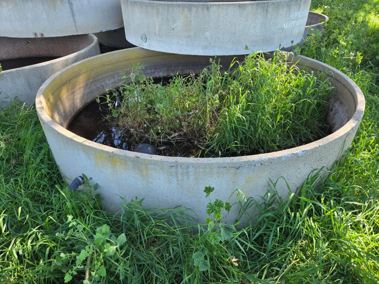 10ft Stock Trough with Ball Valve (Zb) - photo 2