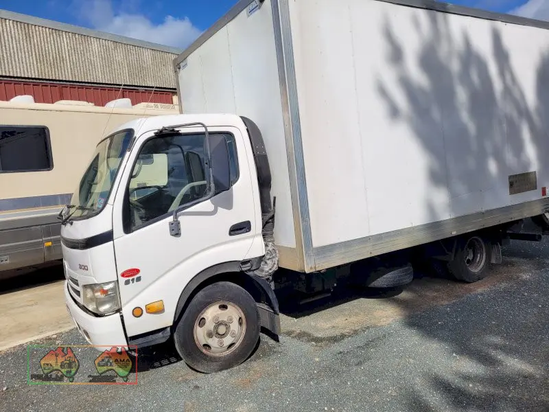 2008 Hino 300 Van Truck (Kyabram Vic) - photo 3