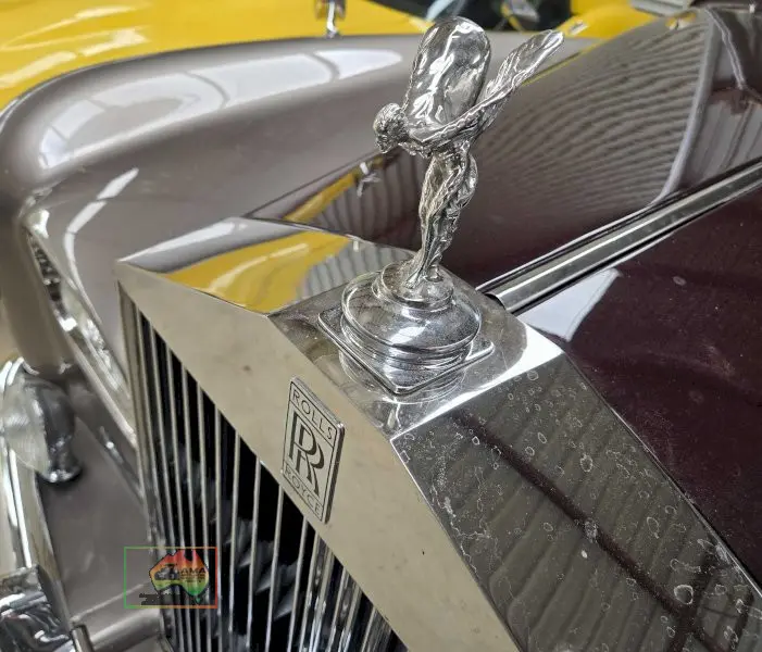 Fully Restored 1965 Silver Cloud III - photo 6
