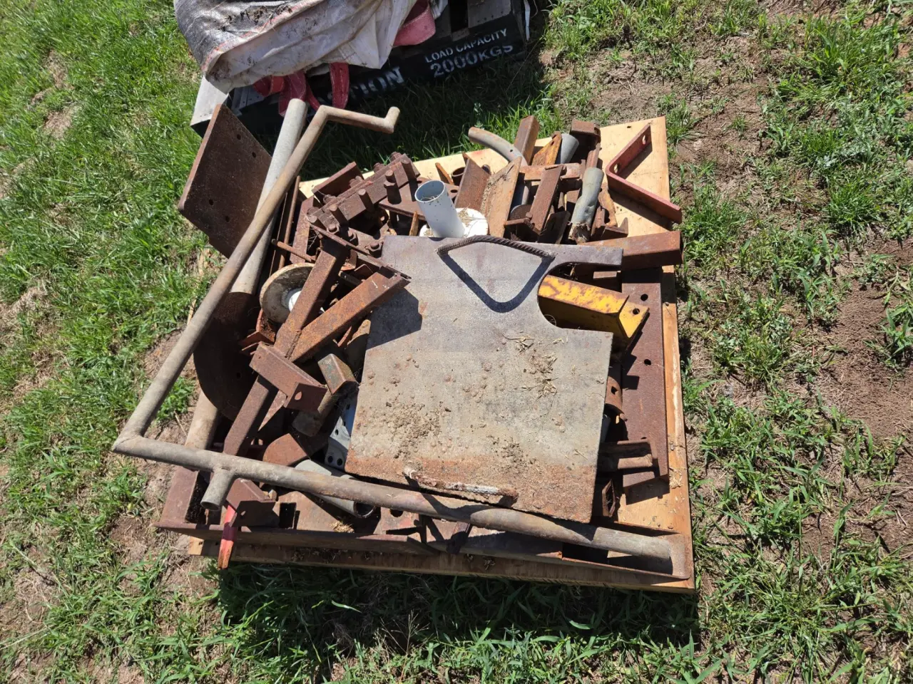 Used - Pallet of Heavy Scrap Steel - photo 2