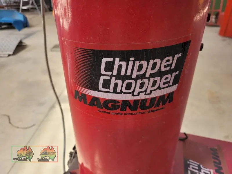 Near New Magnum Chipper Chopper (Kyabram Vic.) - photo 3