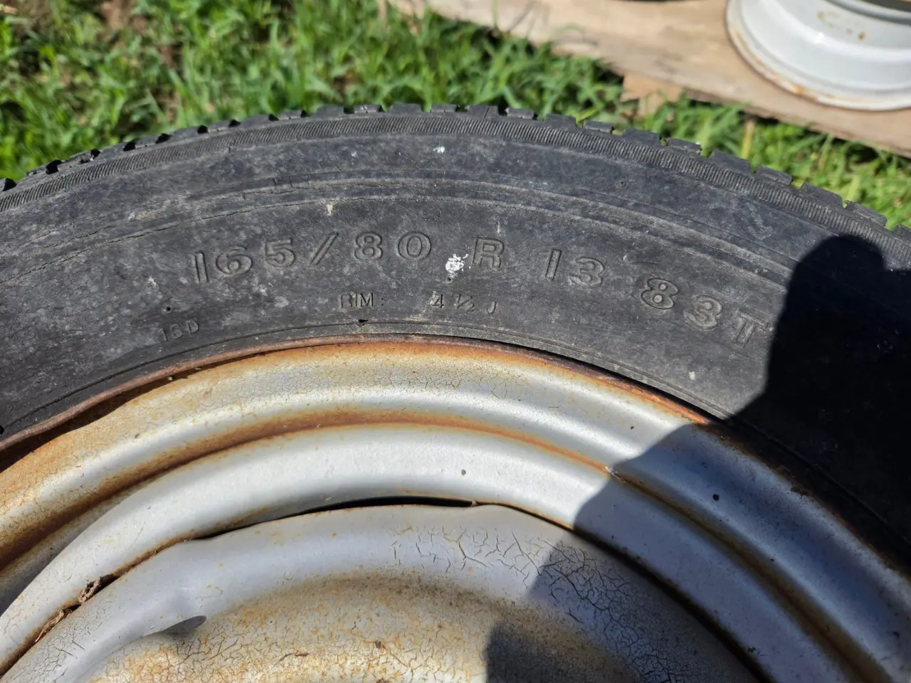 Used - 5x 13" Holden Trailer Rims & Tyres - photo 5