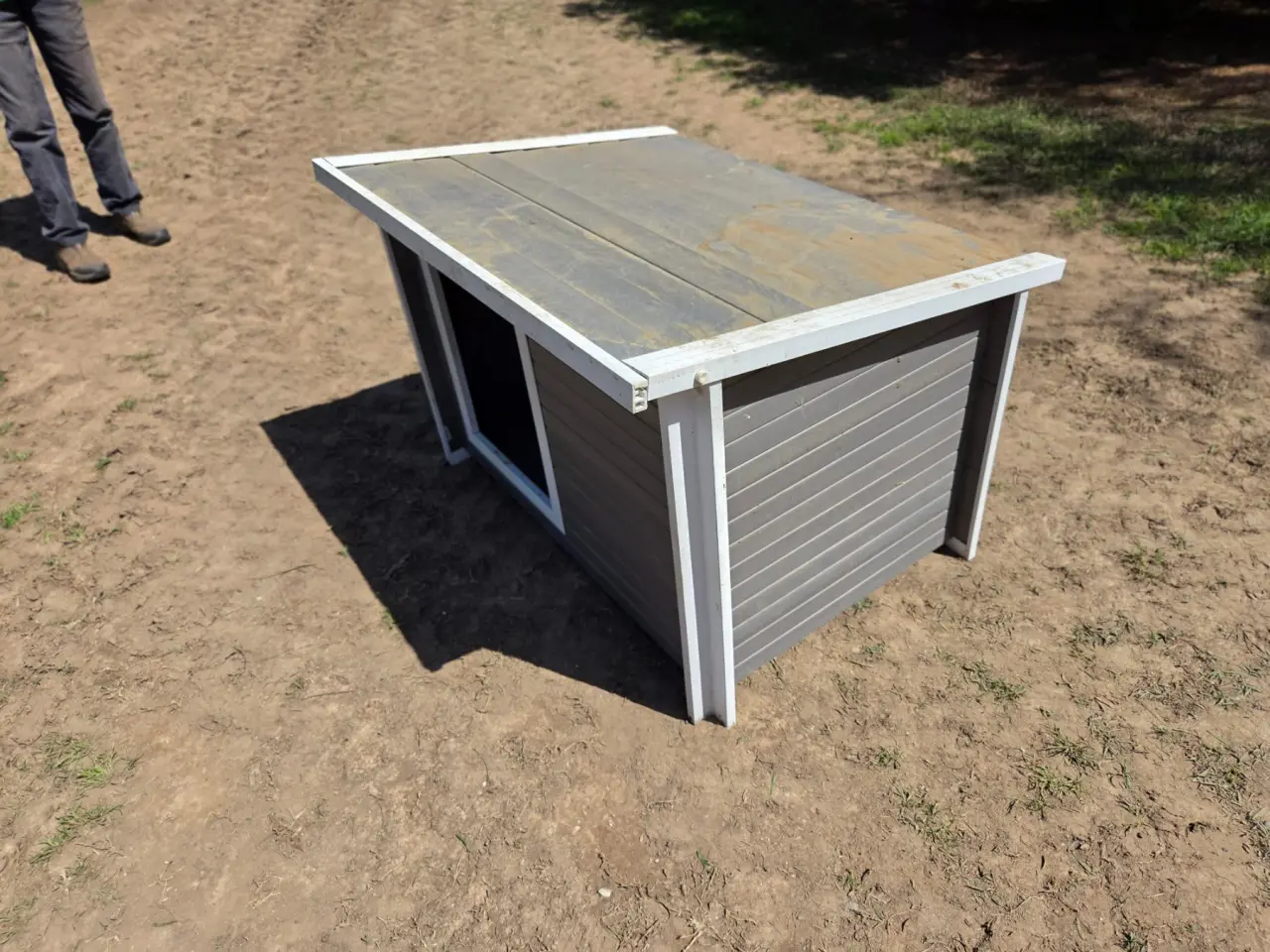 Used - Ecoflex Large Dog Kennel - photo 2