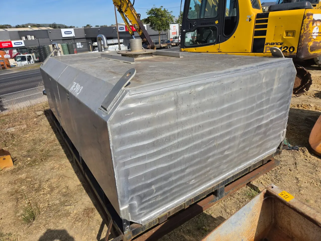 6,000 Ltr. Slip-on Alloy Water Tank - photo 3