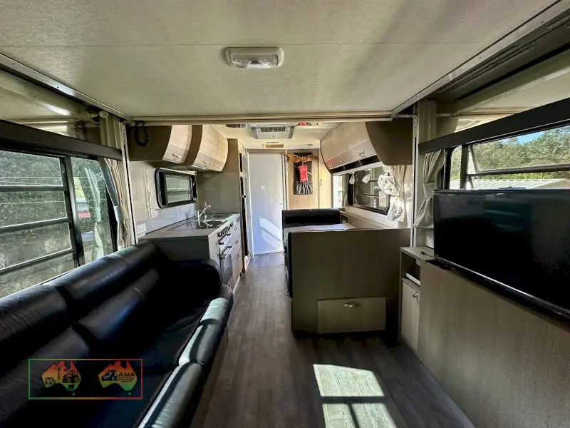 2018 Iveco Luxury Motorhome - photo 4