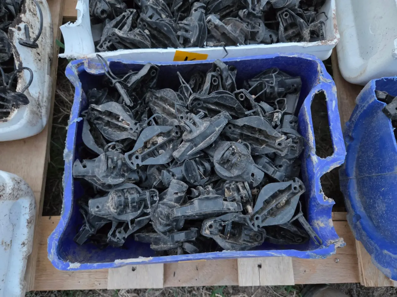 Used - Bucket (L) of Electric Fence Insulators - photo 2