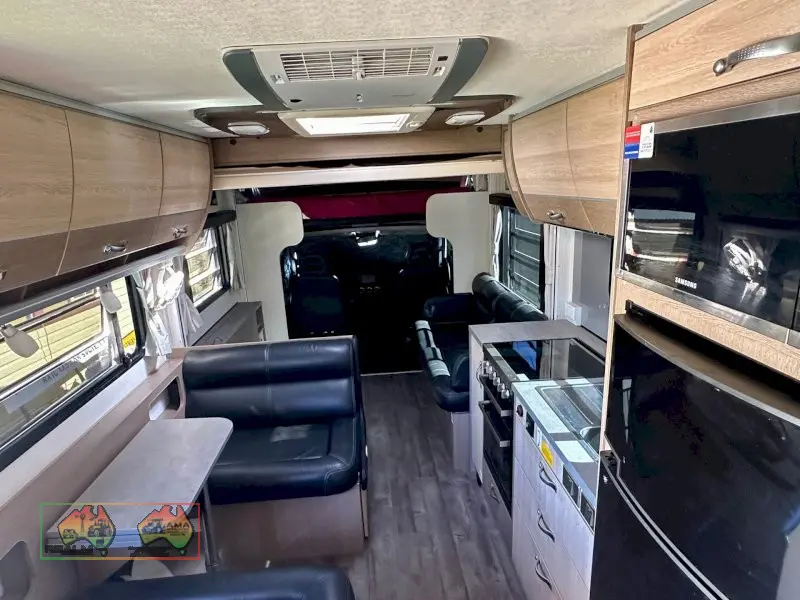 2018 Iveco Luxury Motorhome - photo 10