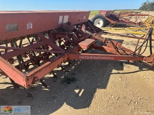 Triple Hitch 511 - Combines - photo 6
