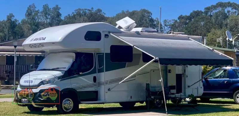 2018 Iveco Luxury Motorhome - photo 2
