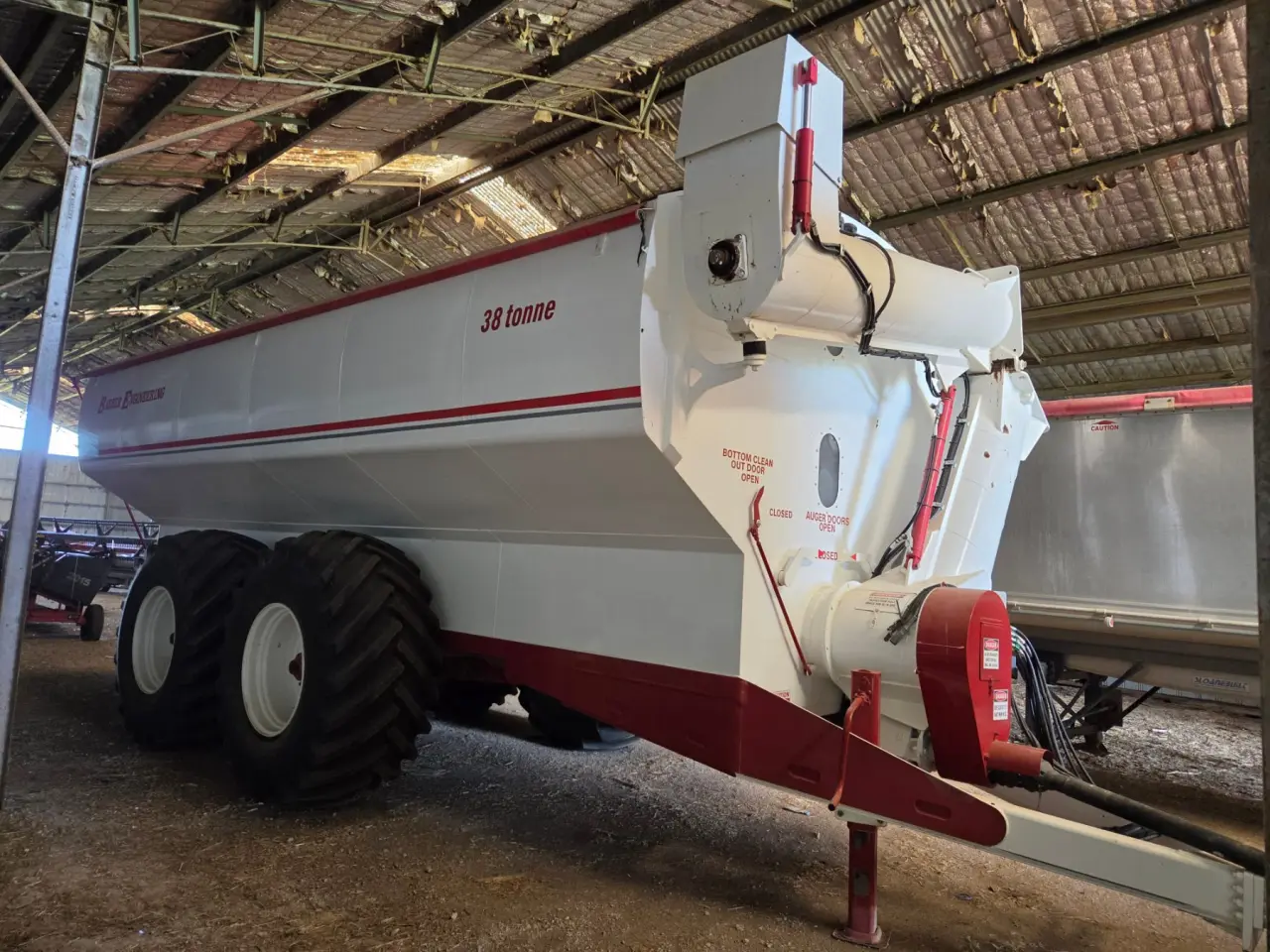 2022 Barber Engineering 38 Ton Chaser Bin - photo 1