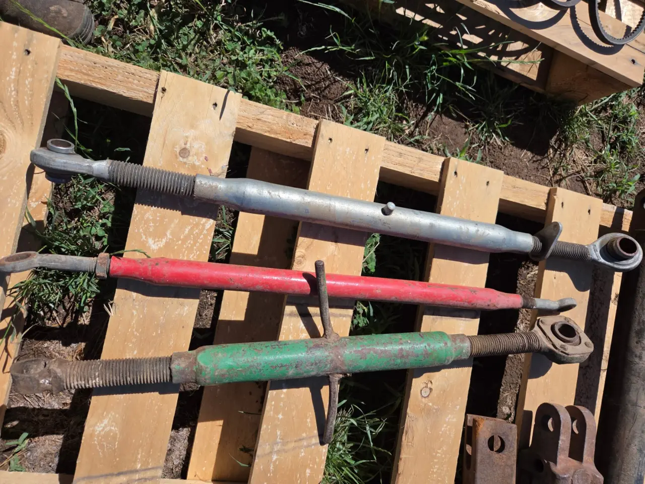 Used - 3x Tractor Linkage Arms - photo 1