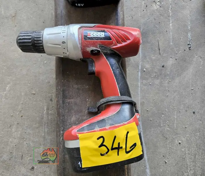Exceed 18v battery drill and charger - photo 1