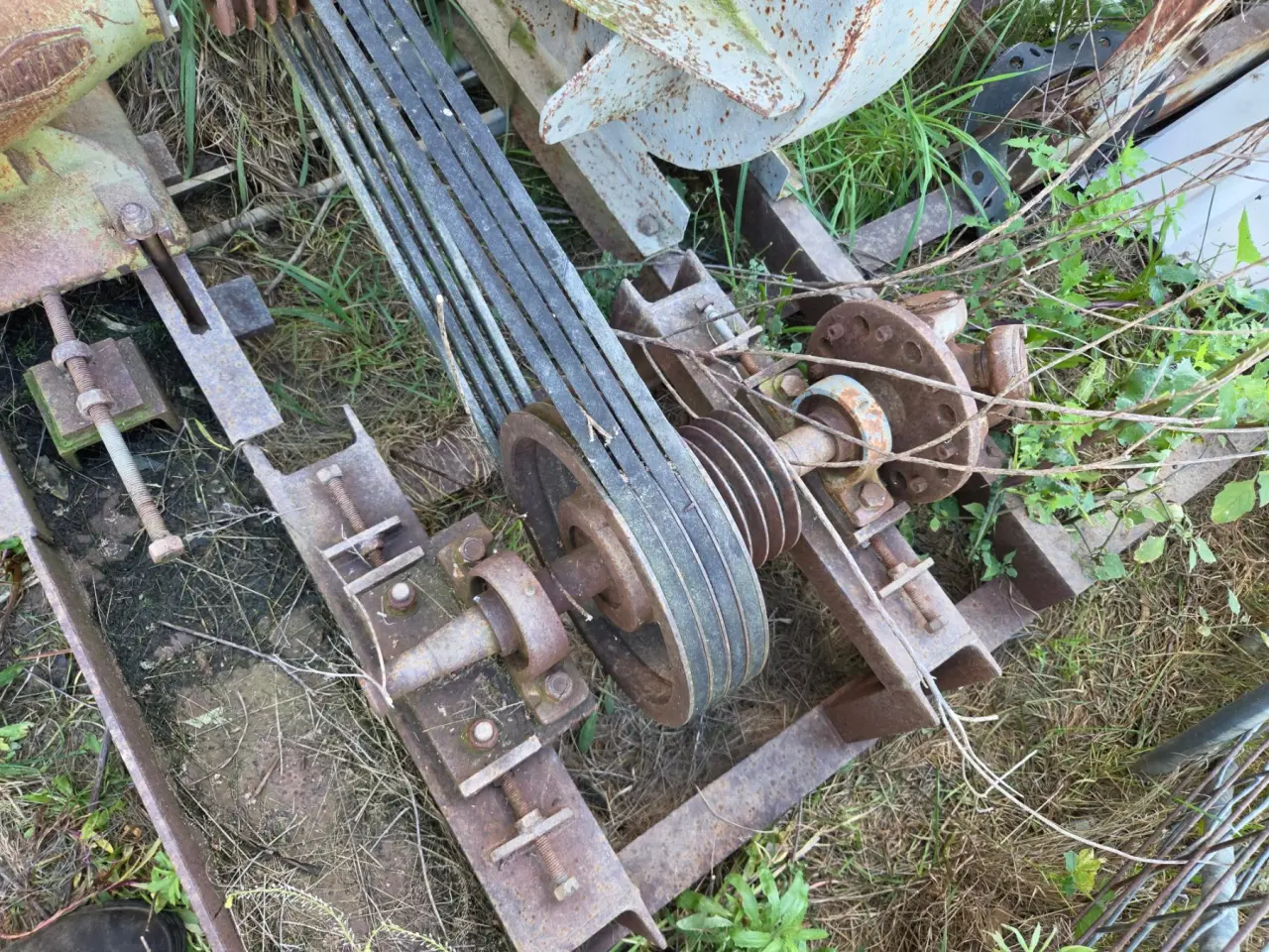 High Pressure 2in Pump on Frame - photo 3