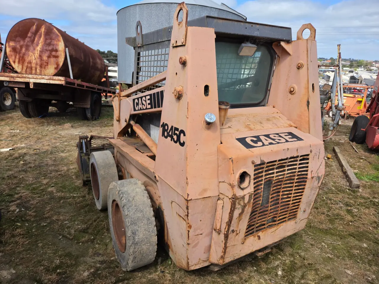 Case 1845c Skid Steer - photo 3