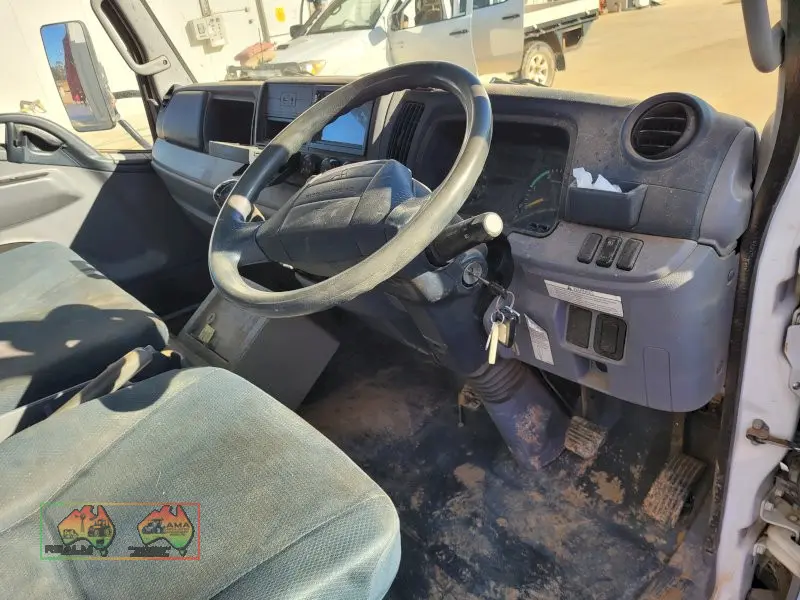 2015 Mitsubishi 615 Canter Curtainsider (REDUCED) - photo 13